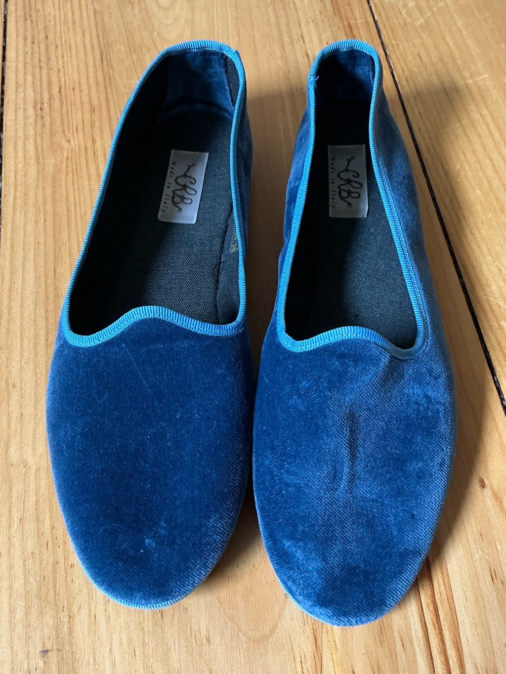 CRB Made in Italy Blue Velvet Furlane Slip-On Loafer Flats Size 38